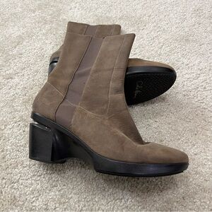 Cole Haan Air Sara Short Boots mid calf  Olive Green Wm Sz 11 D29422 Pull On,